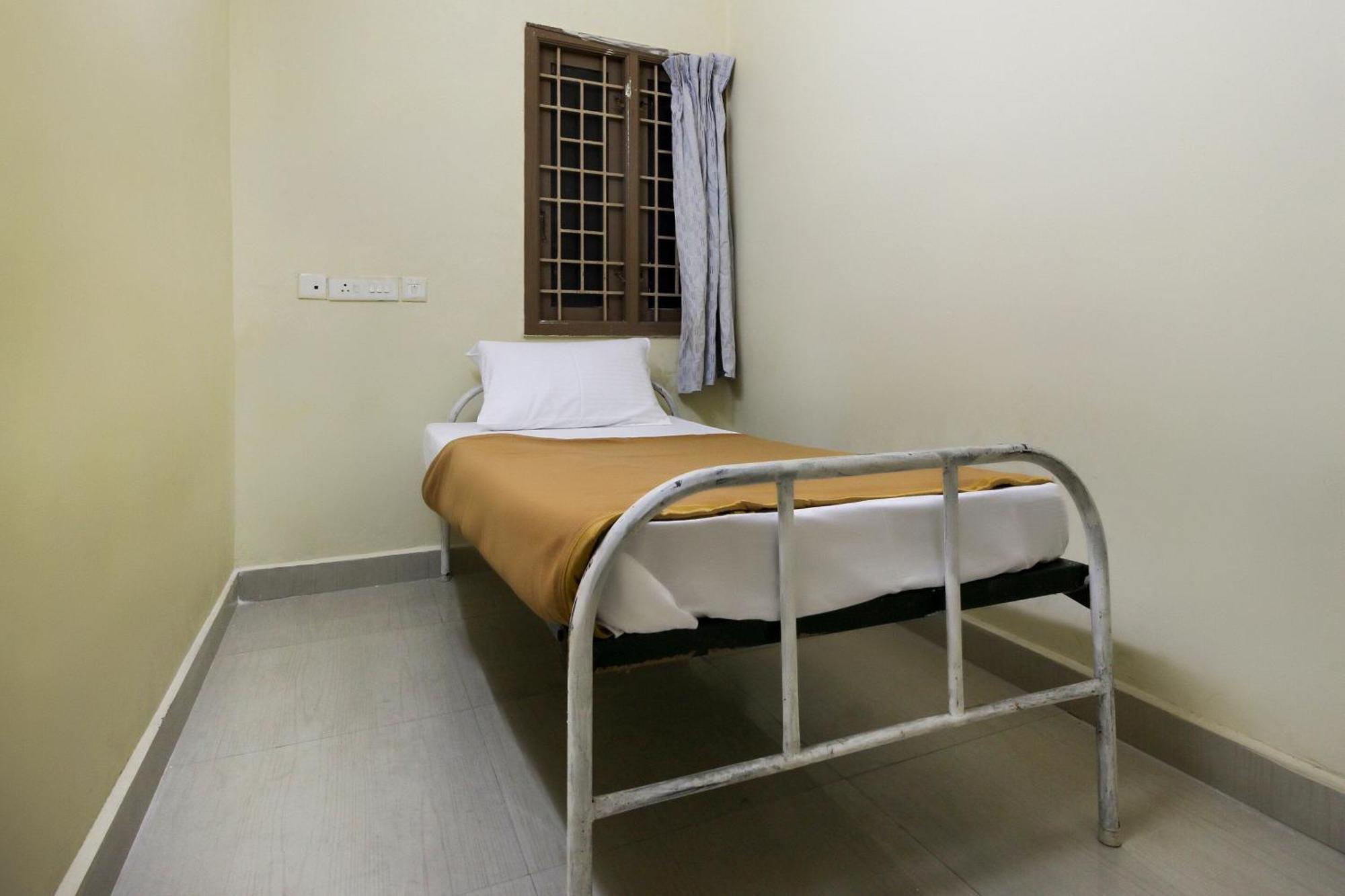 מלון Kovilpatti Spot On Jayalakshmi Residency Non Ac מראה חיצוני תמונה